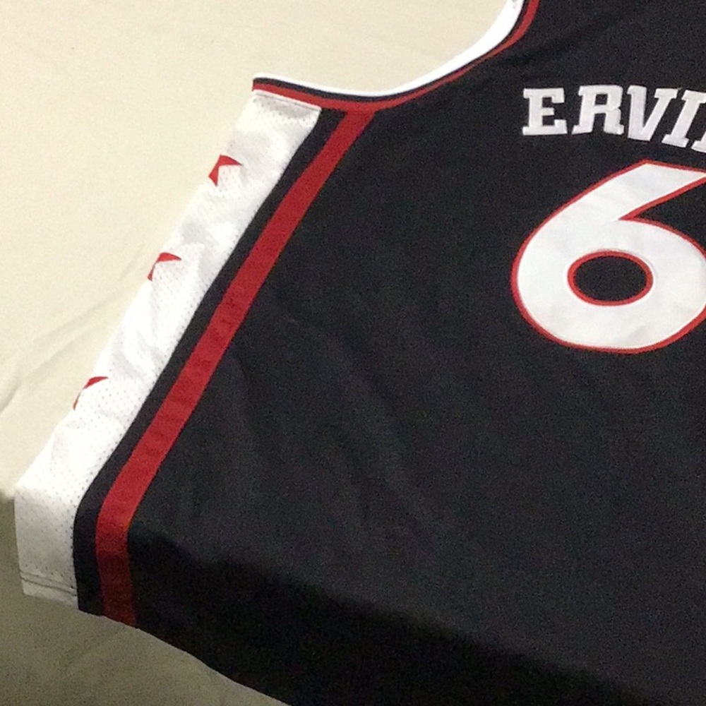 rare!!!  Mitchell & Ness Black and Red Sixers Jersey - Picture 4 of 5